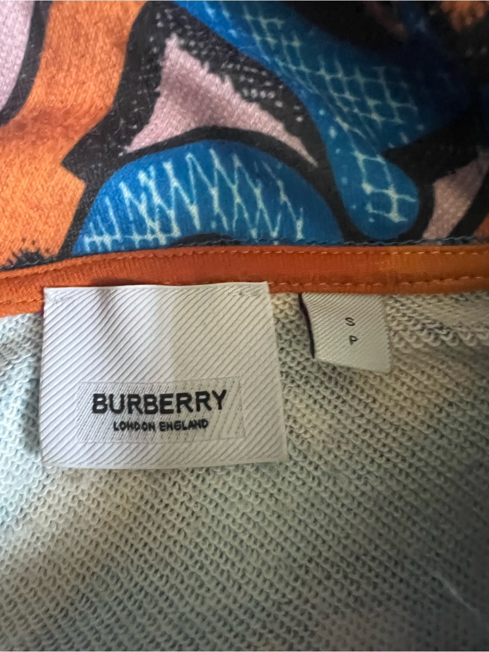 Burberry Multicolor Graphic Drawstring Hoodie in Blue & Orange with the Hat - Picture 4 of 9